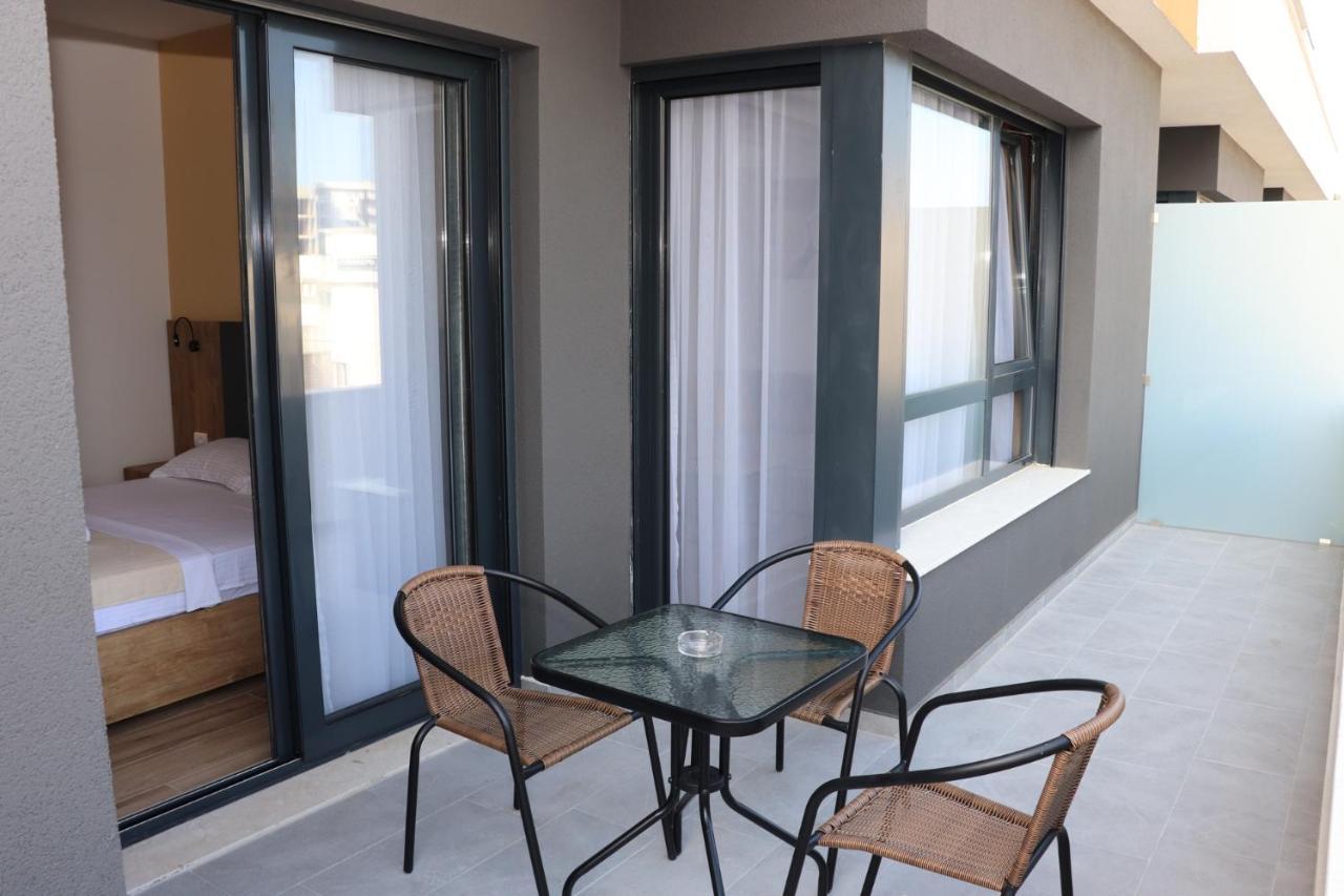 Eagles Apartments & Suites Ülgün Dış mekan fotoğraf