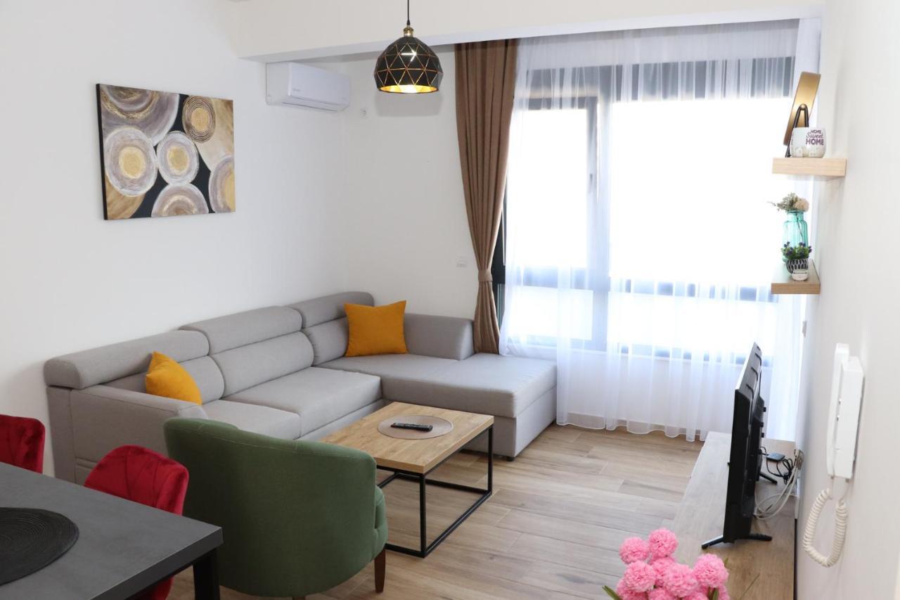 Eagles Apartments & Suites Ülgün Dış mekan fotoğraf