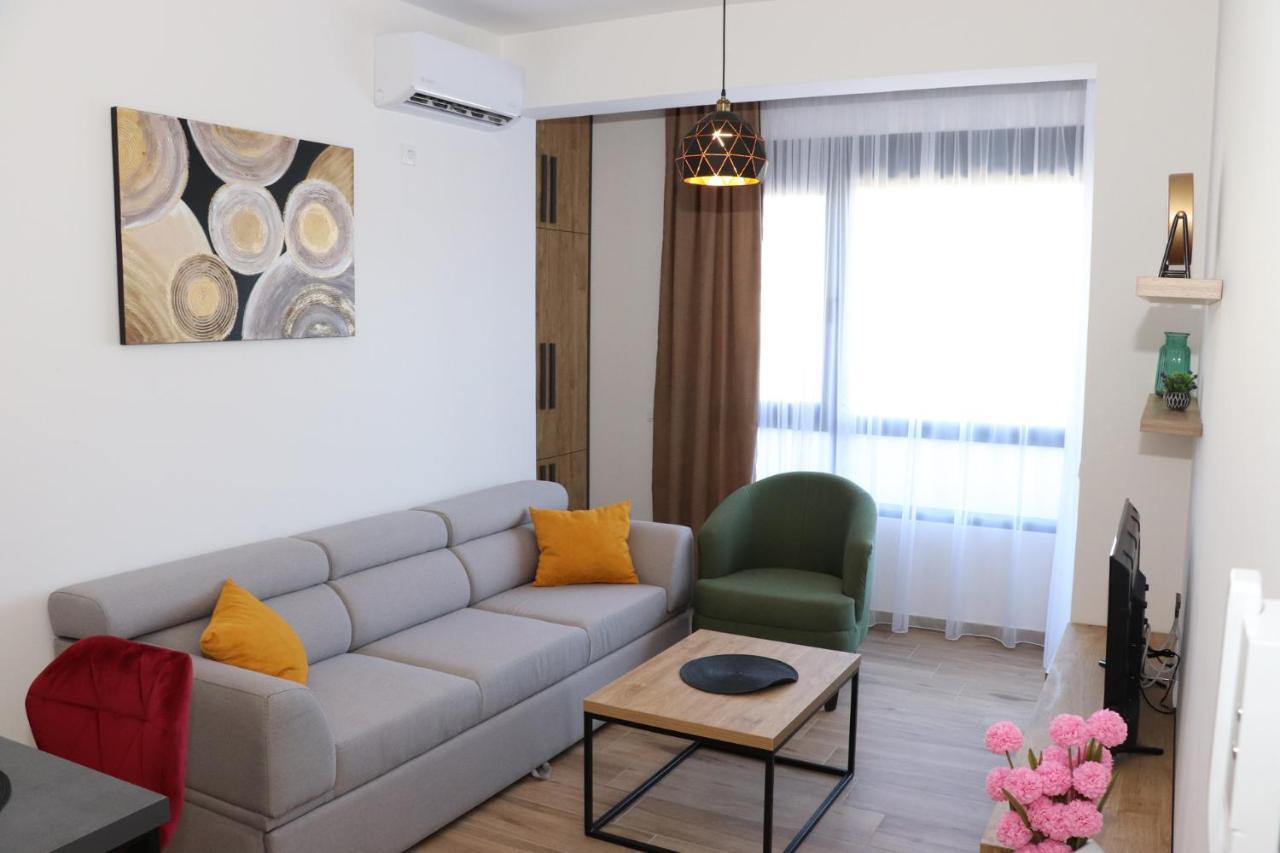 Eagles Apartments & Suites Ülgün Dış mekan fotoğraf