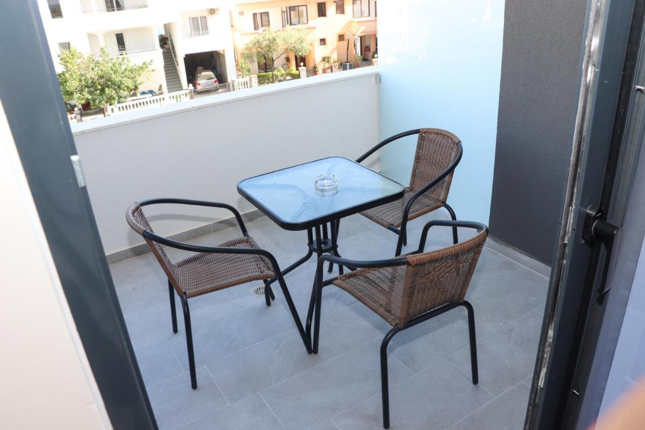 Eagles Apartments & Suites Ülgün Dış mekan fotoğraf
