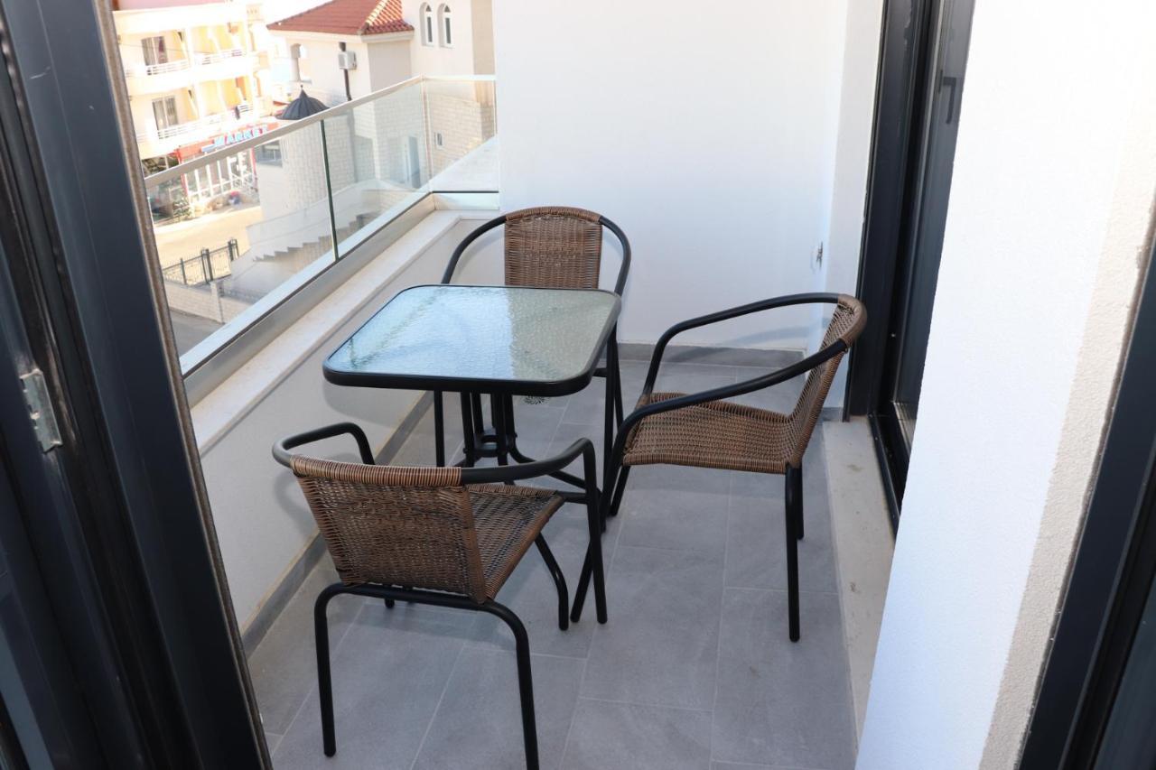 Eagles Apartments & Suites Ülgün Dış mekan fotoğraf