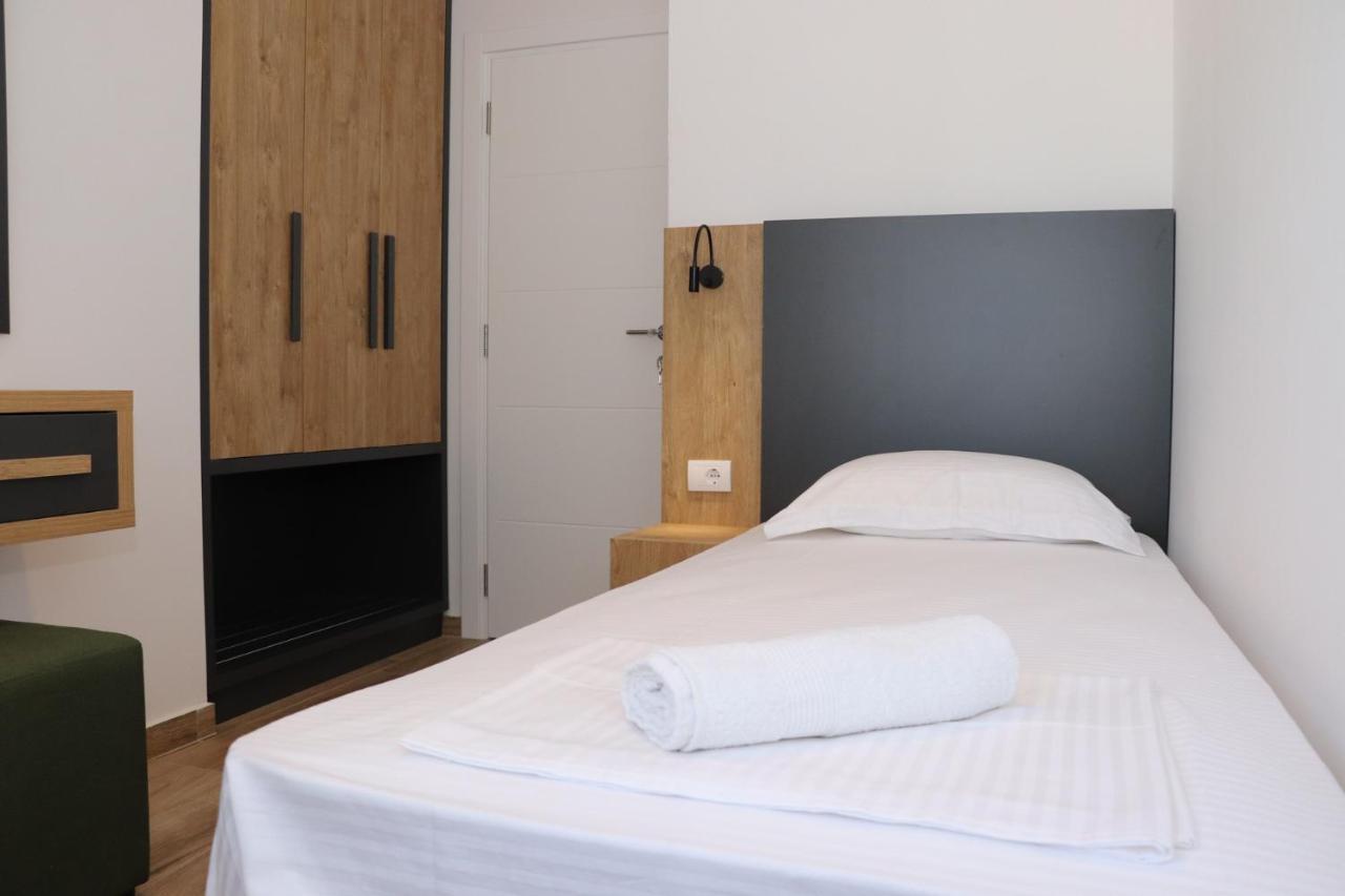 Eagles Apartments & Suites Ülgün Dış mekan fotoğraf