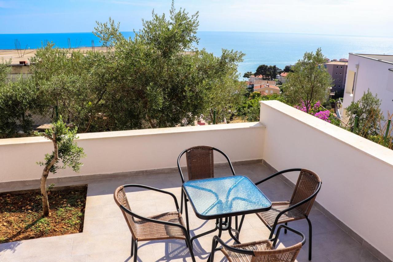 Eagles Apartments & Suites Ülgün Dış mekan fotoğraf