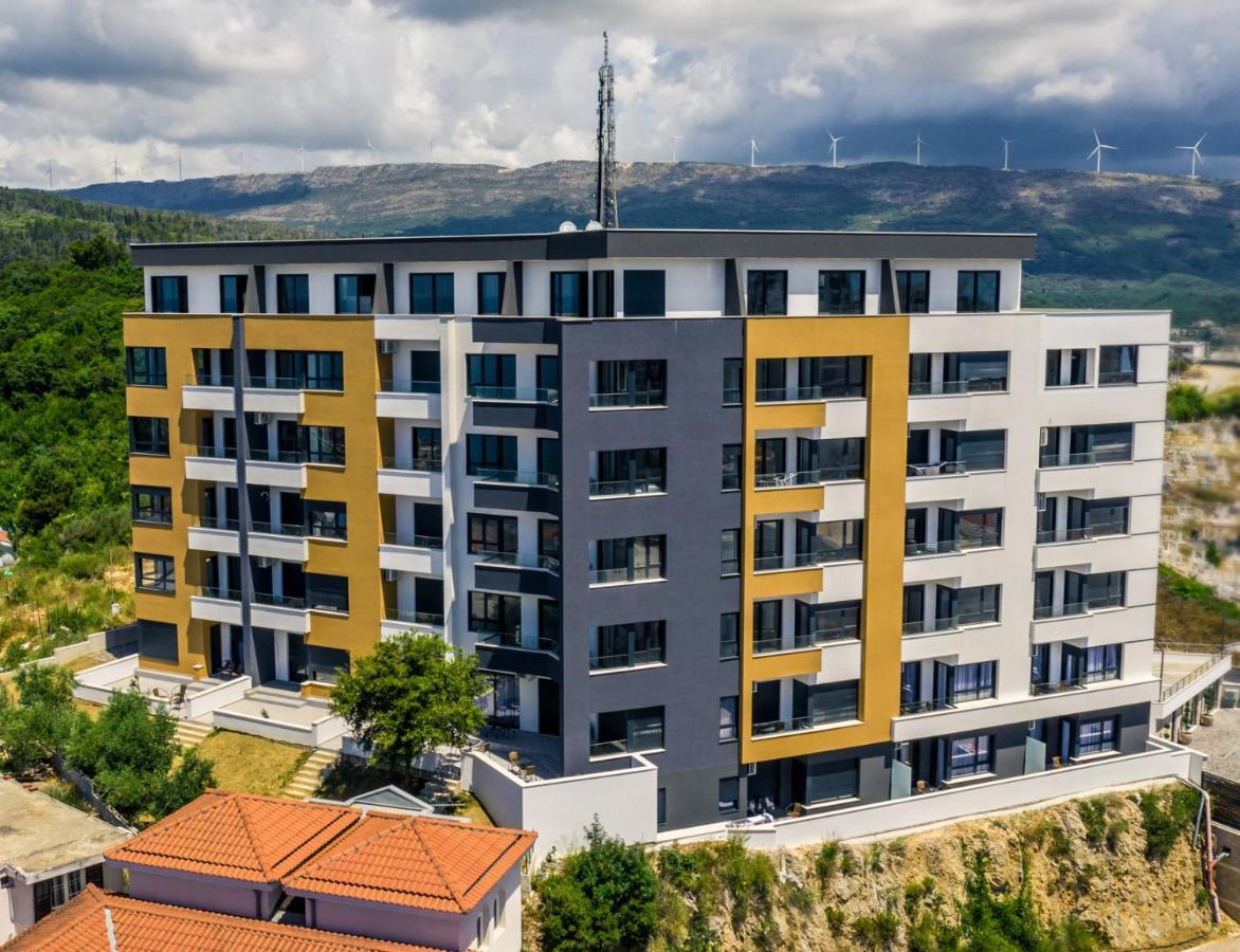 Eagles Apartments & Suites Ülgün Dış mekan fotoğraf