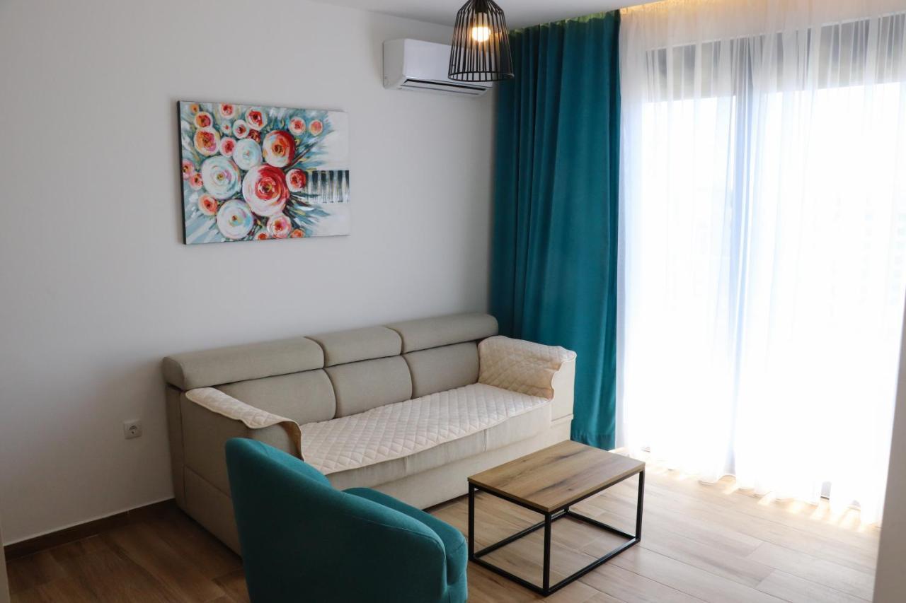 Eagles Apartments & Suites Ülgün Dış mekan fotoğraf