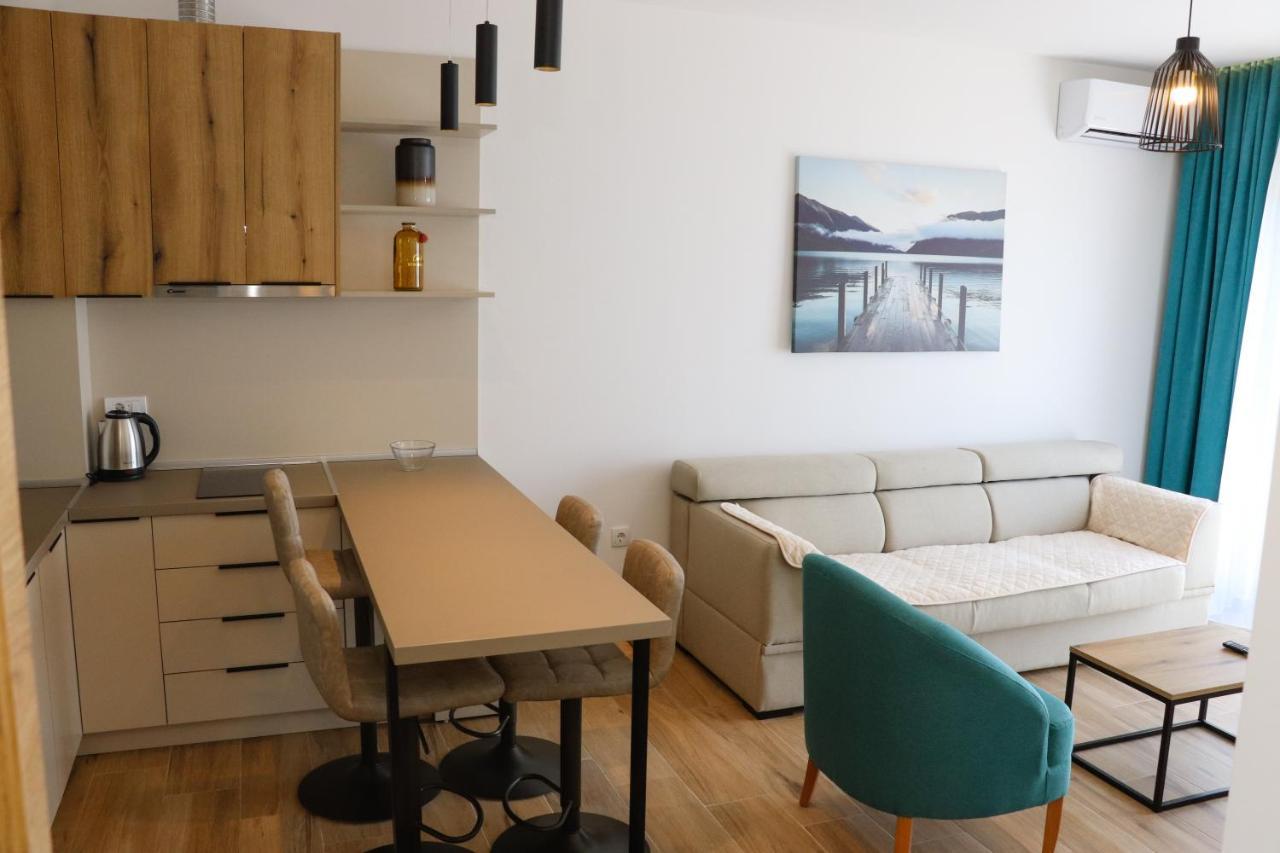 Eagles Apartments & Suites Ülgün Dış mekan fotoğraf
